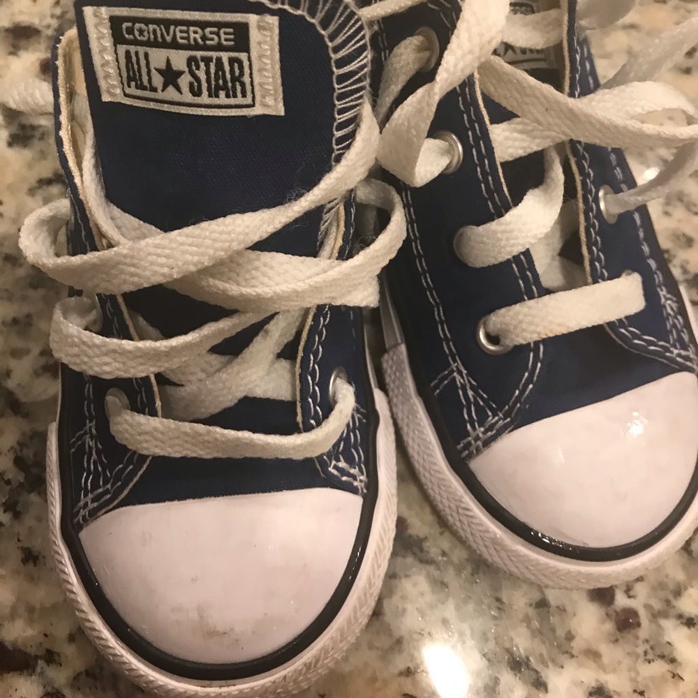 Toddler boys size 9 blue chuck taylors